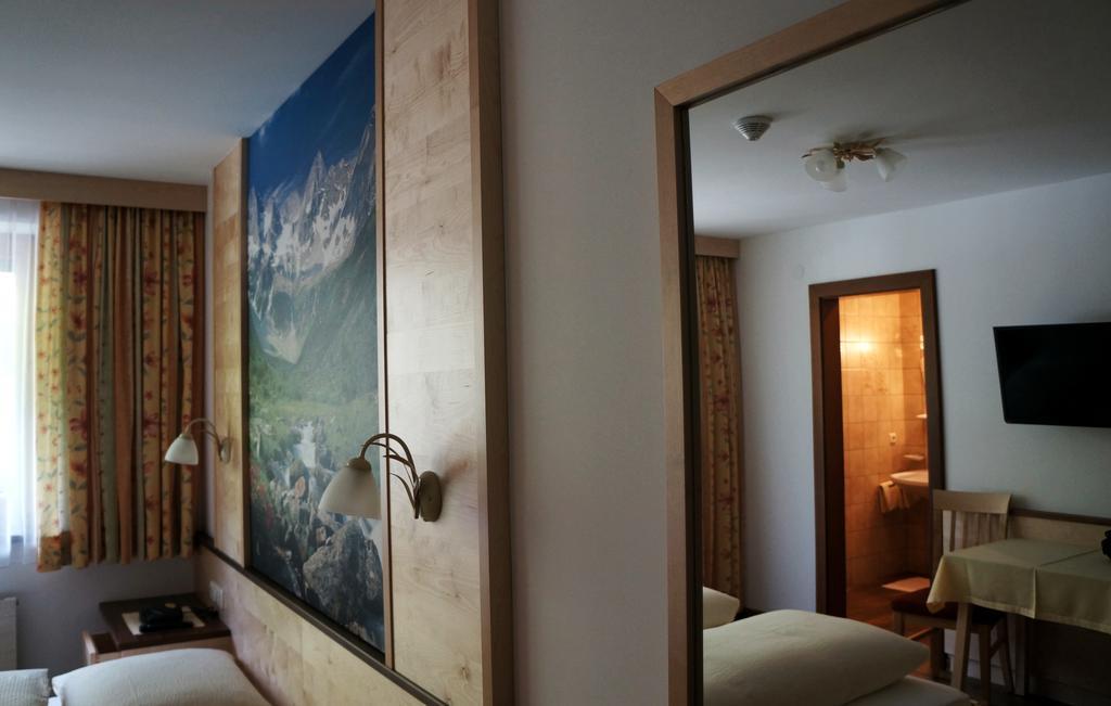 フィンケンベルクRoasnerhofアパートメント 部屋 写真